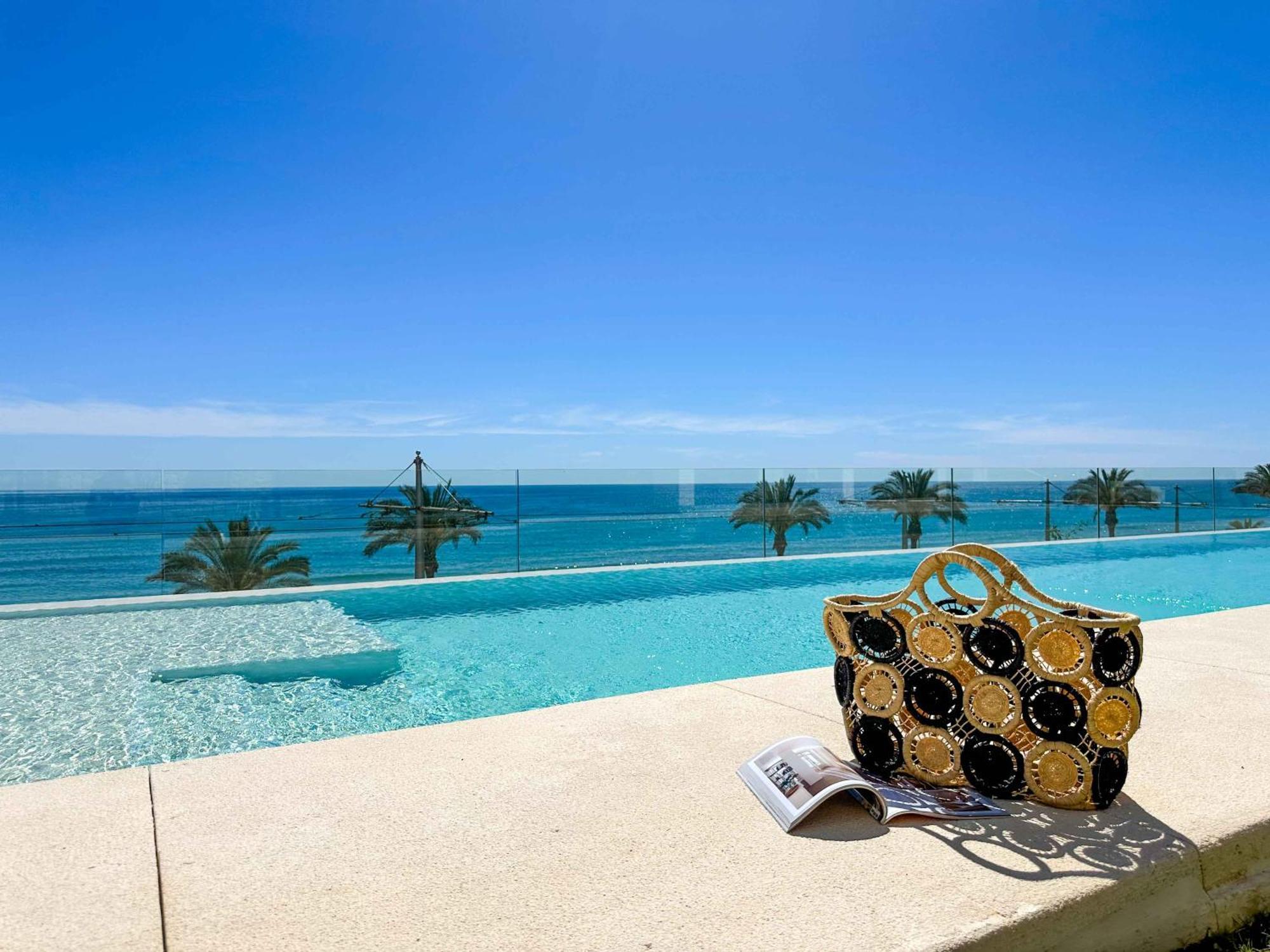 Lantia. Amaneceres De Ensueno Y Piscina Con Vistas Apartment เอลกัมเปโญ ภายนอก รูปภาพ